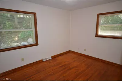 2910 Farmdale Road, Akron, OH 44312 - Photo 15