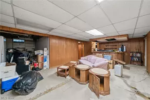 1590 Newcastle Cir, Akron, OH 44313 - Photo 25