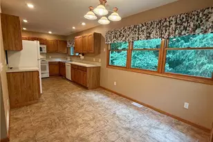 11578 Wilbert Rd, Chardon, OH 44024 - Photo 15