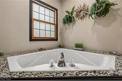7361 Stonehill Avenue NW, Canal Fulton, OH 44614 - Photo 25