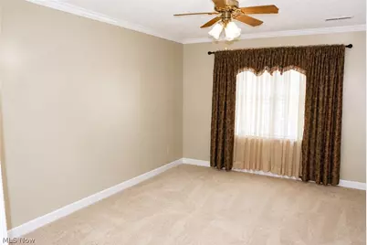 5887 Boxwood Drive, Lorain, OH 44053 - Photo 15