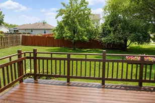 5887 Boxwood Dr, Lorain, OH 44053 - Photo 31
