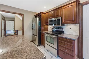 6114 Groton Street Northwest, Canton, OH 44708 - Photo 7