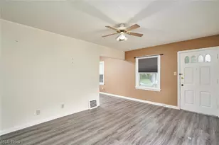 613 Reed Ave, Akron, OH 44306 - Photo 3