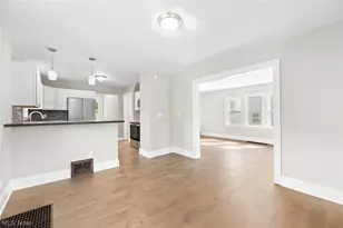 677 Eastland Ave, Akron, OH 44305 - Photo 7