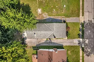290 E 317th St, Willowick, OH 44095 - Photo 31