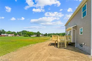 704 Cranberry Creek, Boardman, OH 44512 - Photo 33