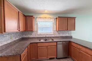 159 Prestwyck Ln, Elyria, OH 44035 - Photo 7