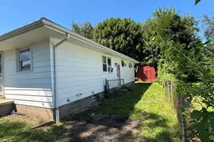1569 Merrill Ave, Akron, OH 44306 - Photo 3
