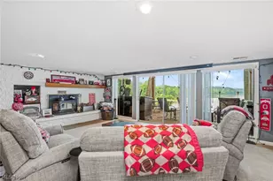 910 Pike Dr, Mansfield, OH 44903 - Photo 7