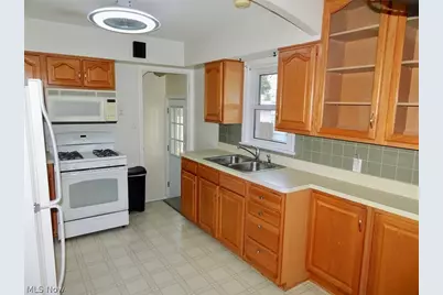 1610 Mayview Avenue, Loveland, OH 44109 - Photo 7