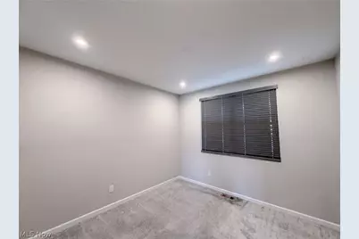 12478 Challenge Way, Columbia Station, OH 44028 - Photo 9