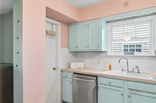 1634 Greenlawn Ave, Akron, OH 44301 - Photo 11