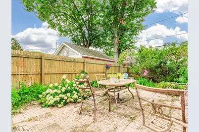 1634 Greenlawn Avenue, Akron, OH 44301 - Photo 27