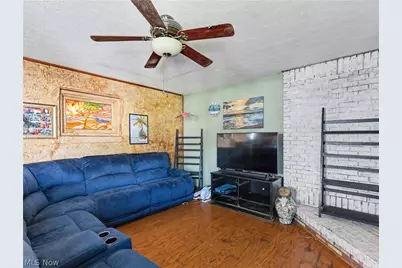 1634 Greenlawn Avenue, Akron, OH 44301 - Photo 13