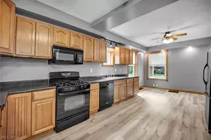 175 E Walnut Ave, Painesville, OH 44077 - Photo 9
