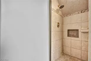 175 E Walnut Ave, Painesville, OH 44077 - Photo 23