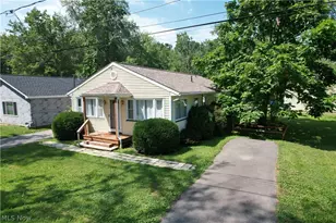 17448 Laurel Ave, Lake Milton, OH 44429 - Photo 25