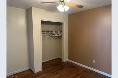 17448 Laurel Avenue, Lake Milton, OH 44429 - Photo 11