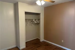 17448 Laurel Ave, Lake Milton, OH 44429 - Photo 11