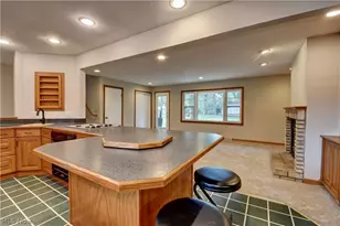 3136 Englewood Dr, Silver Lake, OH 44224 - Photo 13