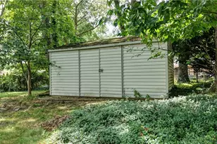 3136 Englewood Dr, Silver Lake, OH 44224 - Photo 35