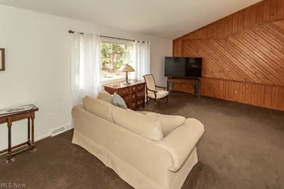 10041 Chardon Road, Chardon, OH 44024 - Photo 15