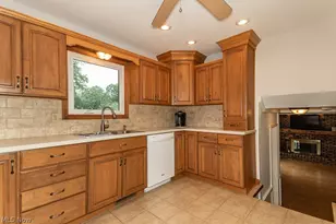 10041 Chardon Rd, Chardon, OH 44024 - Photo 7