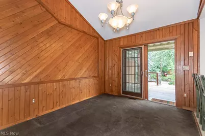 10041 Chardon Road, Chardon, OH 44024 - Photo 11