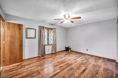 7601 Brookview Street, Louisville, OH 44641 - Photo 23