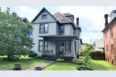 304 Oakwood Avenue, Marietta, OH 45750 - Photo 1