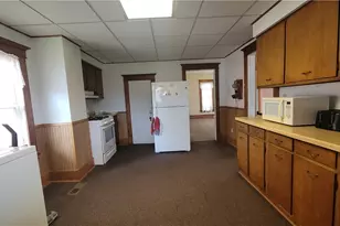 304 Oakwood Ave, Marietta, OH 45750 - Photo 9