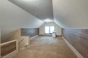77 Devonshire Dr, Akron, OH 44312 - Photo 21