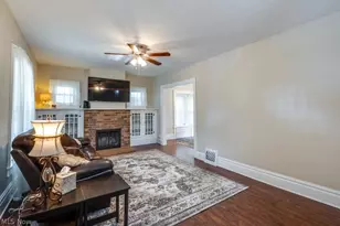77 Devonshire Dr, Akron, OH 44312 - Photo 3