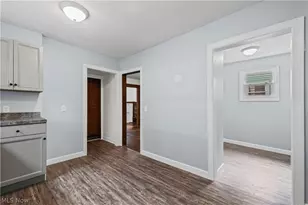330 Cleveland St, Akron, OH 44306 - Photo 9