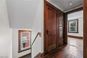 330 Cleveland St, Akron, OH 44306 - Photo 11