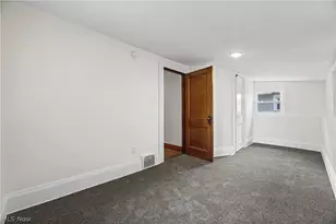 330 Cleveland St, Akron, OH 44306 - Photo 17