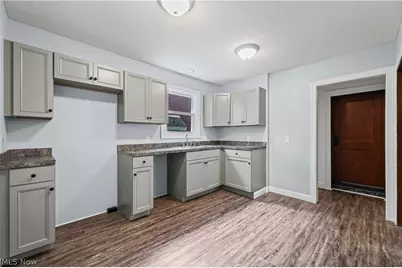 330 Cleveland Street, Akron, OH 44306 - Photo 7