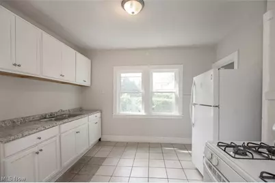 723 E 162nd Street, Loveland, OH 44110 - Photo 5