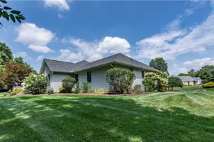 952 Rosemarie Cir, Wadsworth, OH 44281 - Photo 27