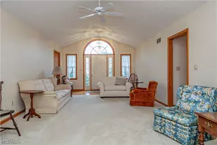 952 Rosemarie Cir, Wadsworth, OH 44281 - Photo 7