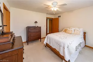 952 Rosemarie Cir, Wadsworth, OH 44281 - Photo 15