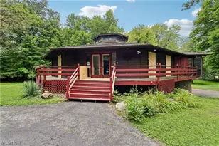9550 Olde 8 Rd, Northfield, OH 44067 - Photo 1