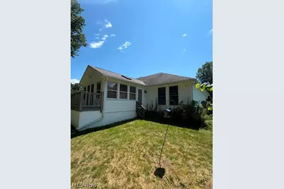 150 W Nevada Avenue, Sebring, OH 44672 - Photo 3