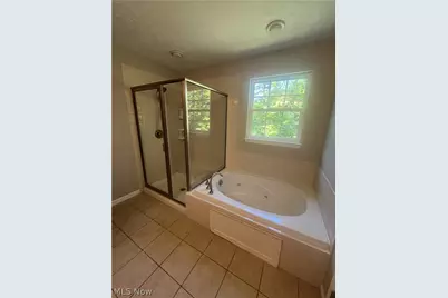 6161 Whitetail Run, Oakwood, OH 44146 - Photo 7