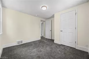 874 Wilmot St, Akron, OH 44306 - Photo 15