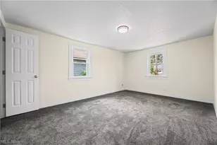 874 Wilmot St, Akron, OH 44306 - Photo 17