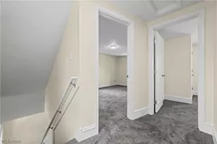 874 Wilmot St, Akron, OH 44306 - Photo 11