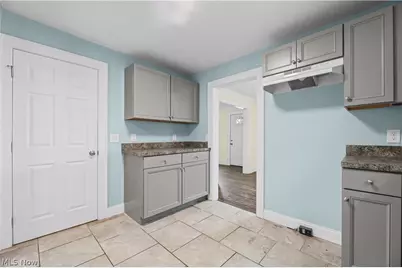 874 Wilmot Street, Akron, OH 44306 - Photo 7