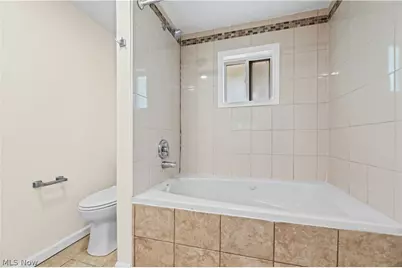 874 Wilmot Street, Akron, OH 44306 - Photo 11